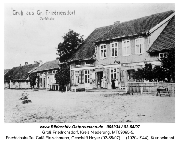 Groß Friedrichsdorf, Friedrichstraße, Café Fleischmann, Geschäft Hoyer (02-65/07)