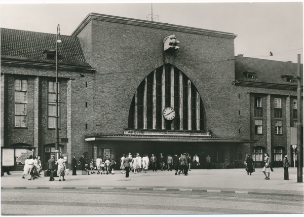 Königsberg, Reichsplatz, Hauptbahnhof, Eingang