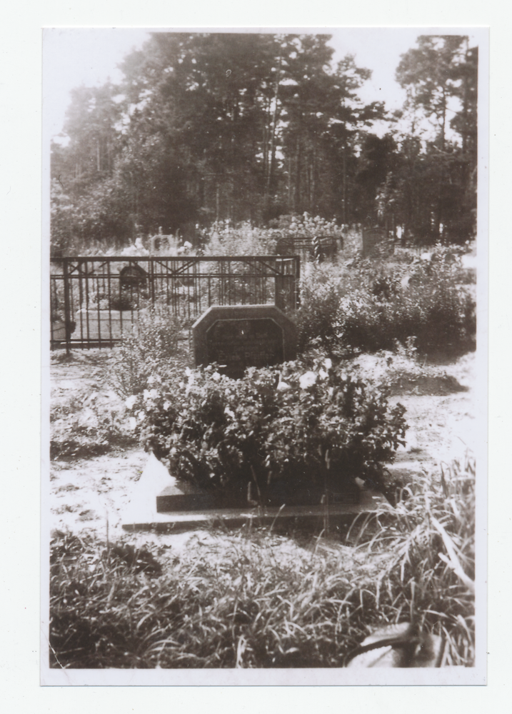 Taulensee, Friedhof, Grabstätte Erich Pfeiffer, gefallen 1939