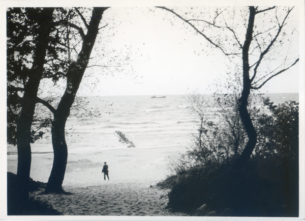 Rauschen Kr. Samland, Durchblick zum Strand