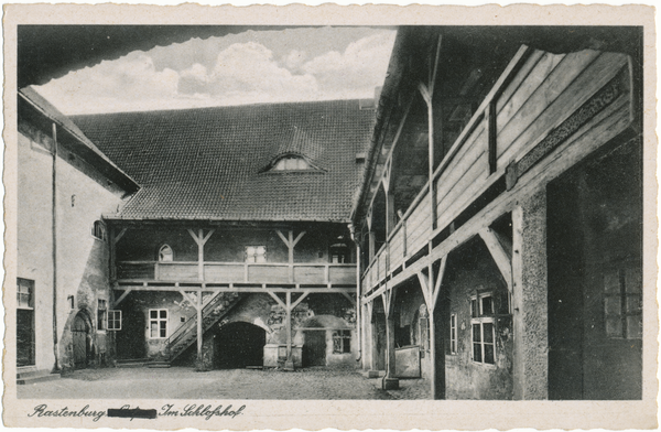 Rastenburg, Schloss, Schlosshof