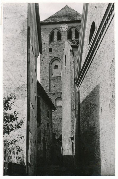 Rastenburg, Gasse an der Georgkirche