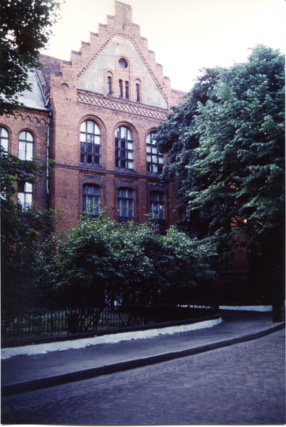 Tilsit (Советск),  Ehemaliges Humanistisches Gymnasium - heute Mittelschule