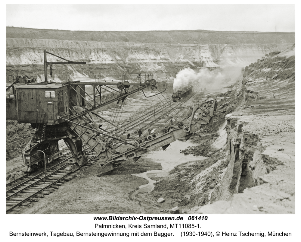 Palmnicken, Bernsteinwerk, Tagebau, Bernsteingewinnung mit dem Bagger