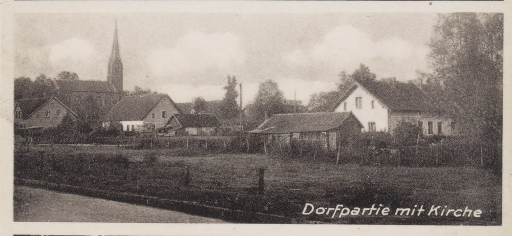 Paterswalde, Ortsansicht mit Kirche