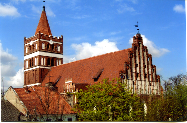 Friedland (Правдинск), Kirche