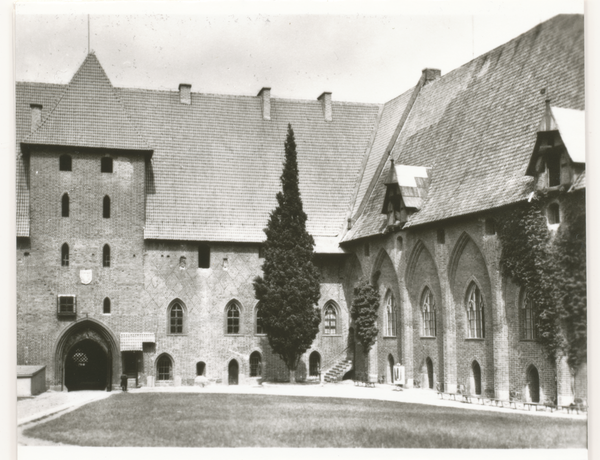 Marienburg, Mittelschloss, Innenhof