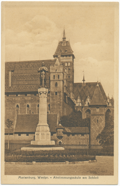 Marienburg i. Westpr., Schloß mit Abstimmungsdenkmal