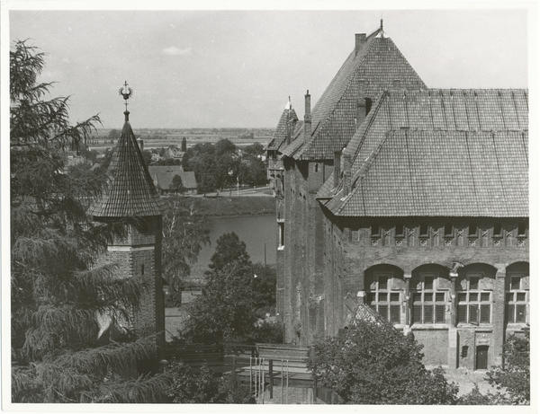 Marienburg i. Westpr., Blick vom Schloß auf die Nogat Richtung Südost