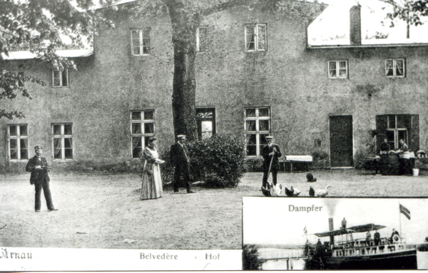 Arnau Kr. Samland, Postkarte, Arnau, Gasthaus Belvedere mit Hof