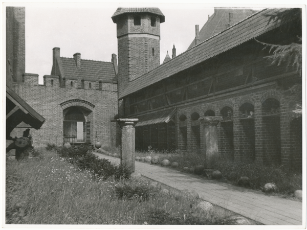 Marienburg i. Westpr., Die Marienburg, Nordparcham, Kugelgang