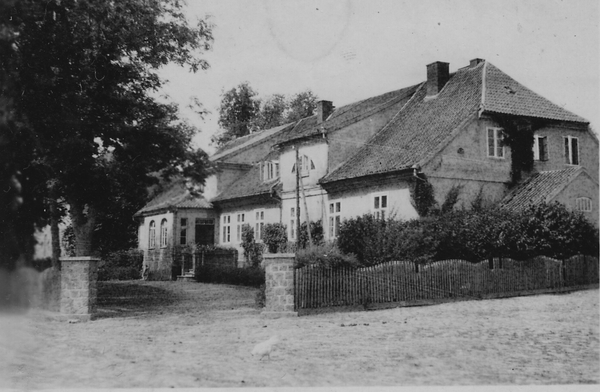 Groß Scharlack, Gutshaus, Hofseite