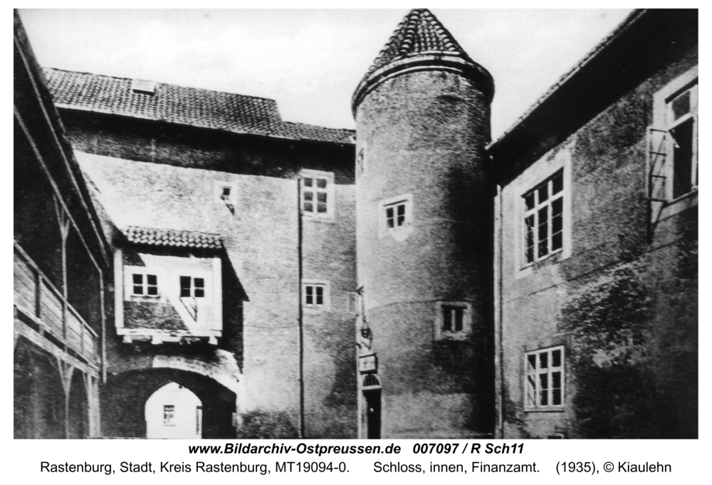 Rastenburg, Schloss, innen, Finanzamt