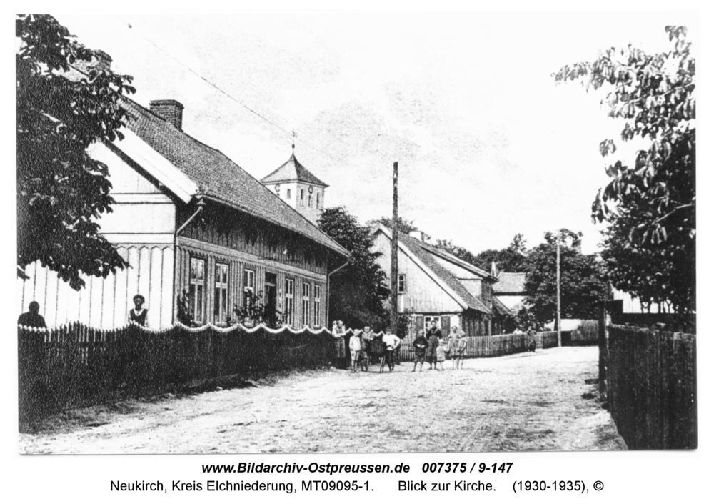 Neukirch 241, Blick zur Kirche