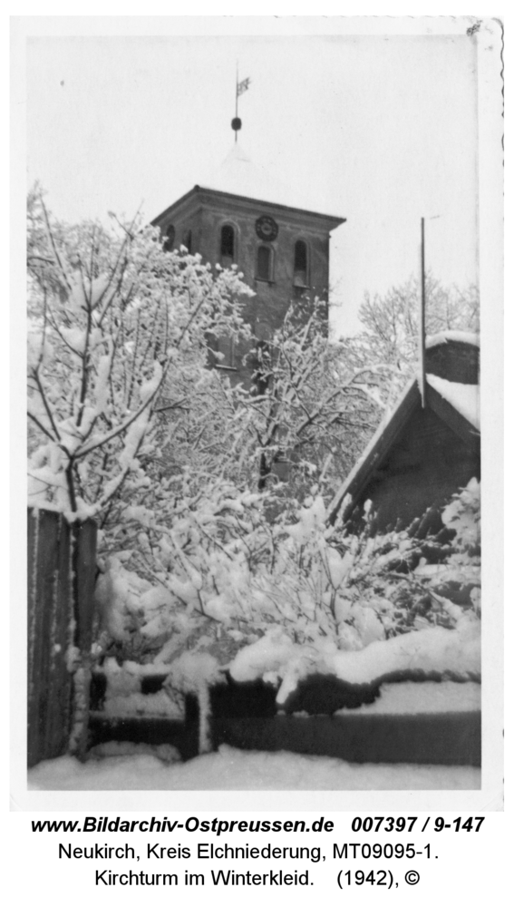 Neukirch 250, Kirchturm im Winterkleid