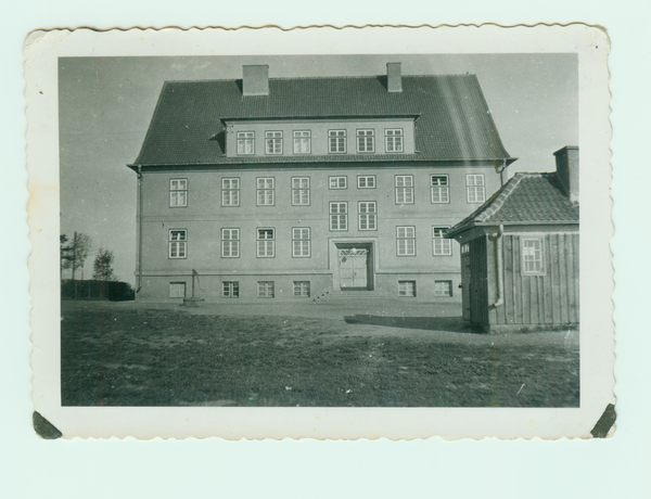 Neukirch 226, Neue Schule