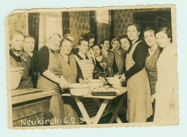 Neukirch 116, Hausfrauenverein