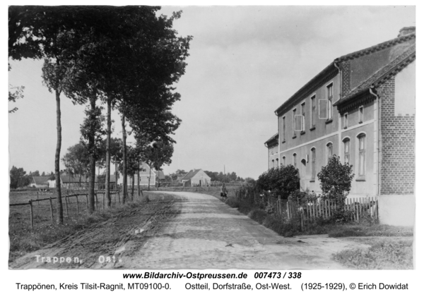 Trappen, Ostteil, Dorfstraße, Ost-West