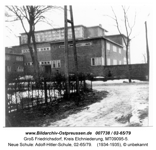 Groß Friedrichsdorf, Neue Schule: Adolf-Hitler-Schule, 02-65/79