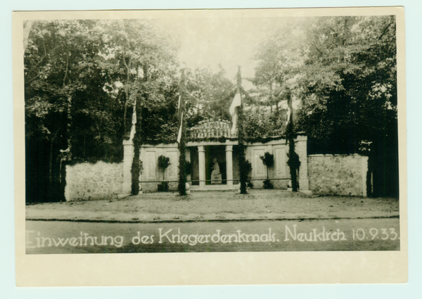 Neukirch 251 - Einweihung Kriegerdenkmal