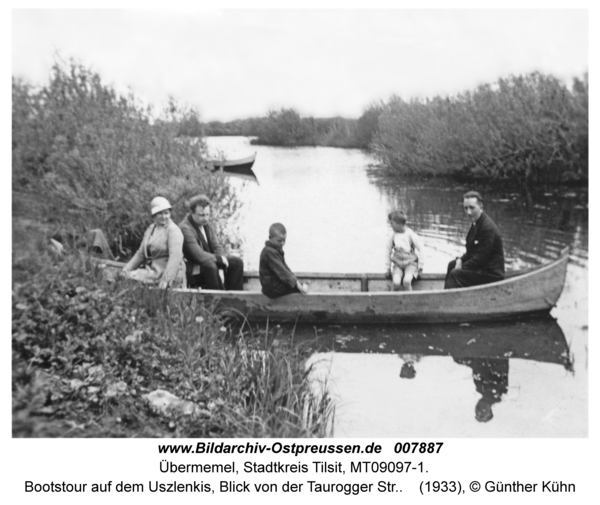 Tilsit Übermemel, Bootstour auf dem Uszlenkis, Blick von der Taurogger Str.