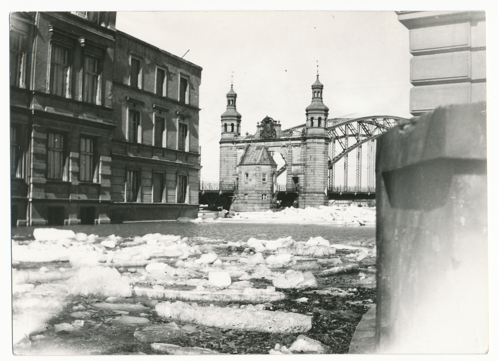 Tilsit, Luisen-Brücke, Hochwasser und Eisgang