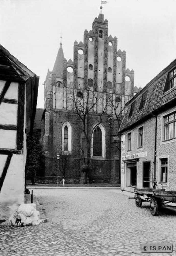 Friedland, Ev. Kirche - Blick zur Ostseite