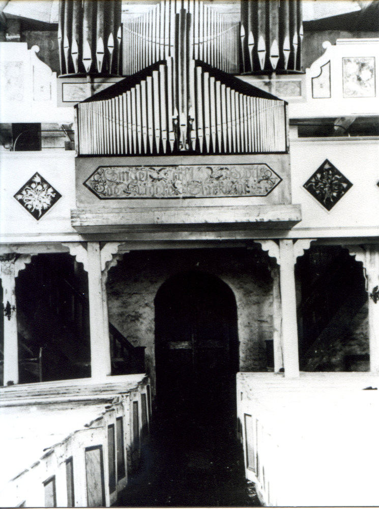 Borchersdorf Kr. Samland, Ev. Kirche, Eingang und Orgel