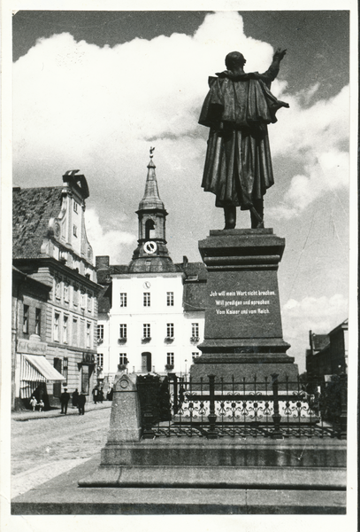 Tilsit, Schenkendorfplatz, Schenkendorf-Denkmal