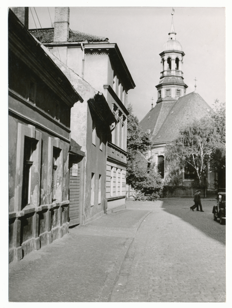 Tilsit, Garnisonstr., Durchblick zur Christuskirche (Landkirche, Litauische Kirche)