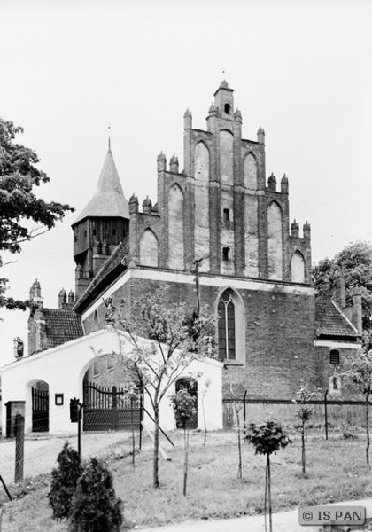 Freudenberg Kr. Rößel, Kirche - Ostseite