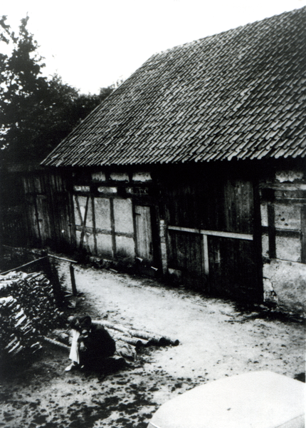 Weißenstein, Scheune der alten Schule