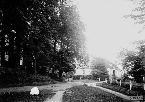 Gallingen Kr. Bartenstein, Blick auf das Pfarrhaus