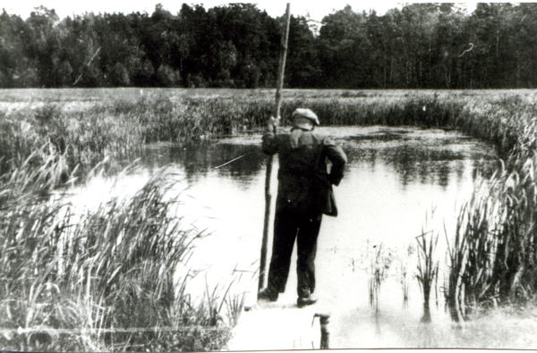 Weißenstein, August Glinka am Teich