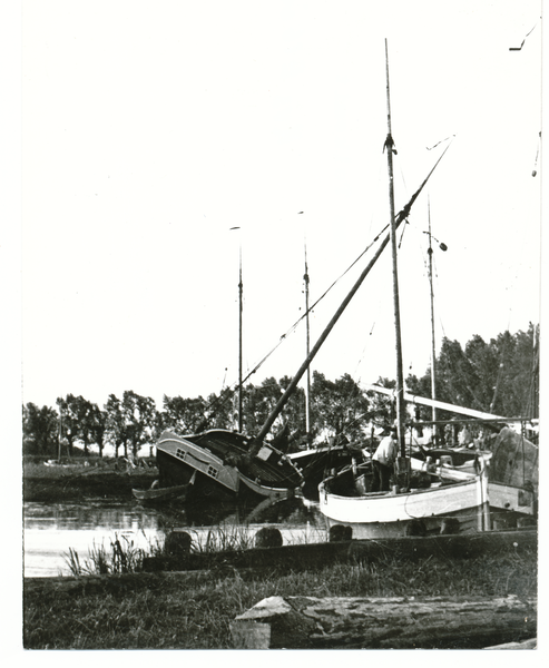 Tolkemit, Fischerboote im Hafen