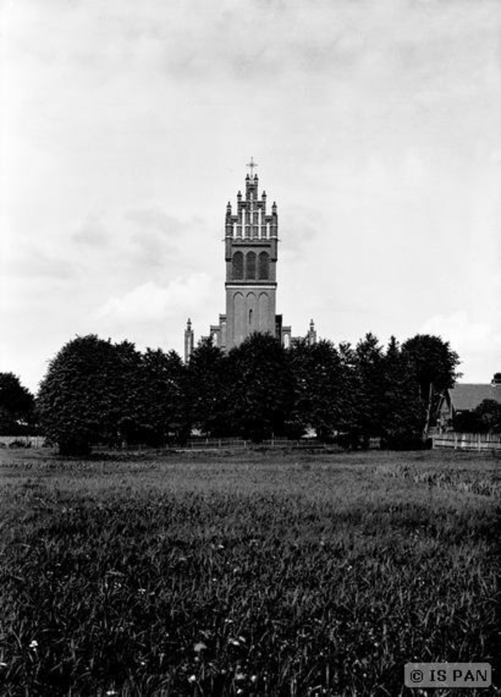 Gillau, Kath. Kirche - Ansicht von Westen