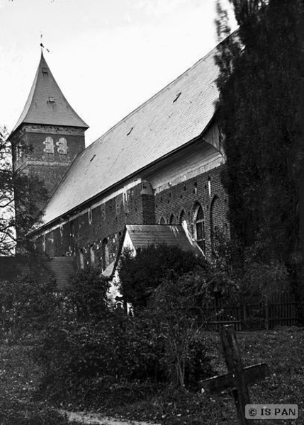 Germau, Ev. Kirche - Teilansicht der Südseite