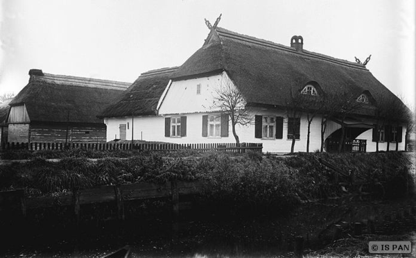 Gilge, Gehöft Nr. 47 - Pfarrhaus mit Verdachung am Vordereingang