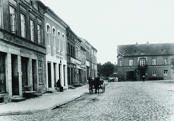 Gilgenburg, Teilansicht des Marktes