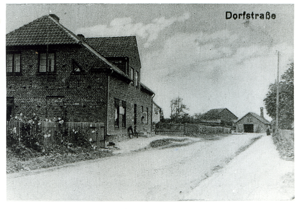 Fuchsberg Kr. Samland, Gem. Fuchsberg, die Dorfstraße