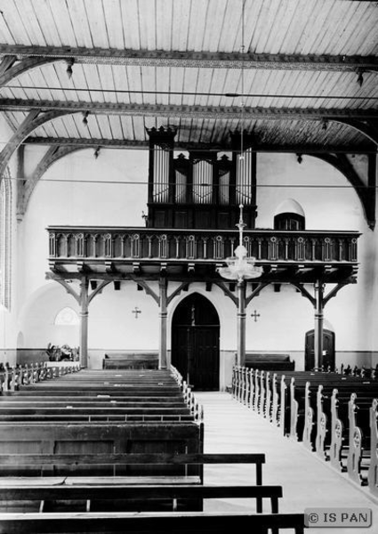 Gillau, Kath. Kirche - Blick zur Orgel