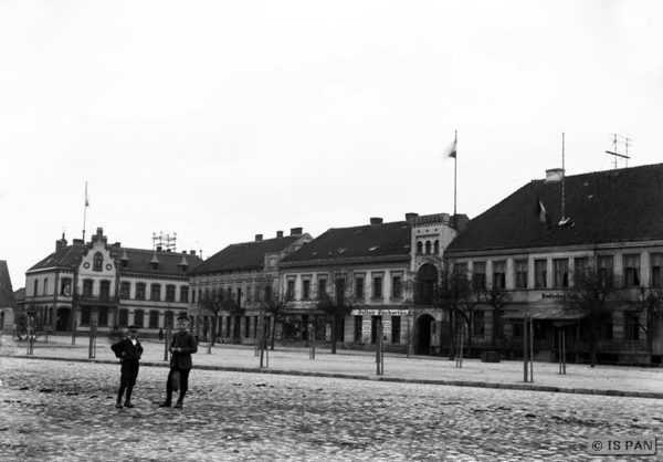 Lötzen, Ansicht des Marktes mit dem Hotel "Deutsches Haus"