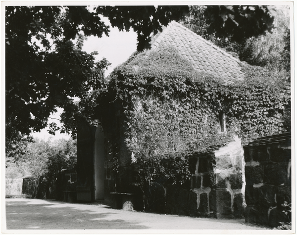 Groß Trakehnen, Paddock - Hengstwohnung