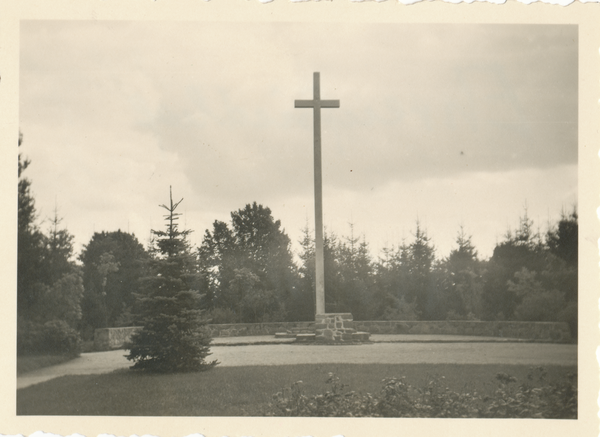 Waplitz Kr. Osterode, Heldenfriedhof