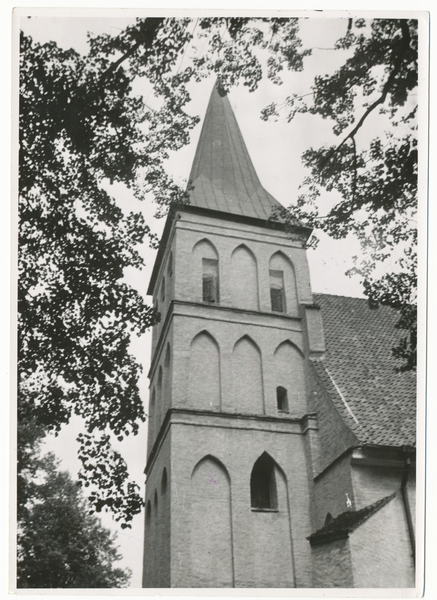 Wargen, Kirche, Turm