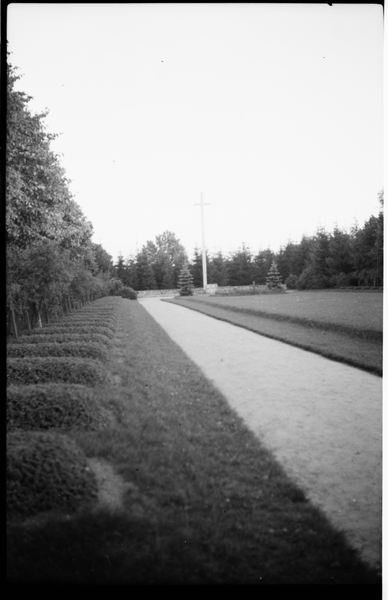 Waplitz Kr. Osterode, Heldenfriedhof