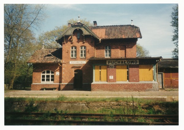 Windau (Puchałowo), Bahnhof