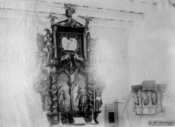 Tiefensee Kr. Heiligenbeil, Ort mit Gut und Ziegelei, Ev. Kirche - Altar und Kanzel