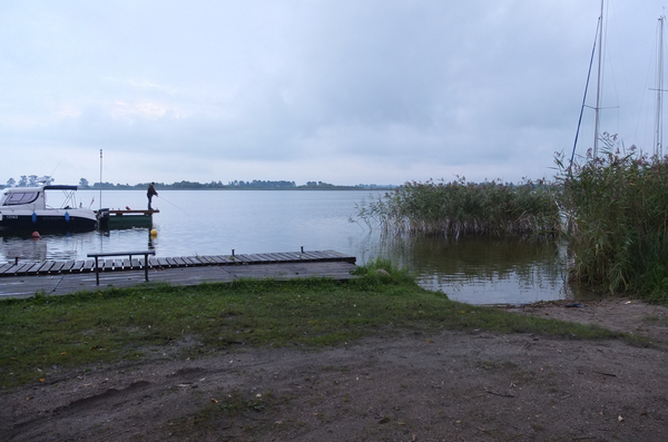 Schimonken, ein Fischer am See