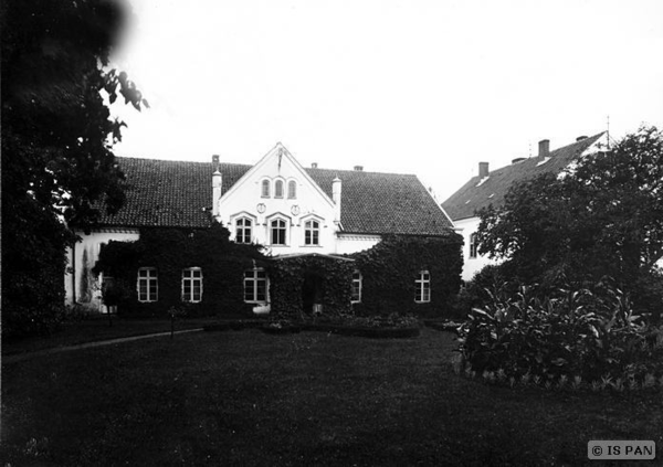 Romitten, Altes Herrenhaus - Gartenseite